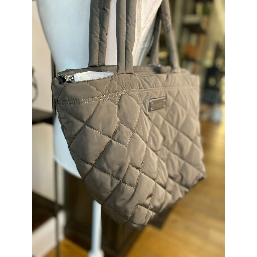 Marc Jacobs Quilted Nylon Medium Tote Bag Purse - Picture 8 of 12